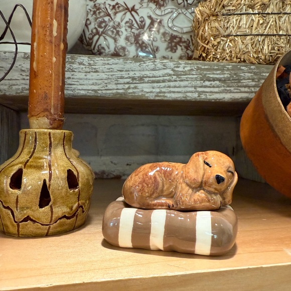 Other - Brand NWOT Mini Dog and Bed Salt and Pepper Shakers